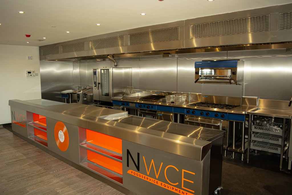 commercial kitchen fabrication